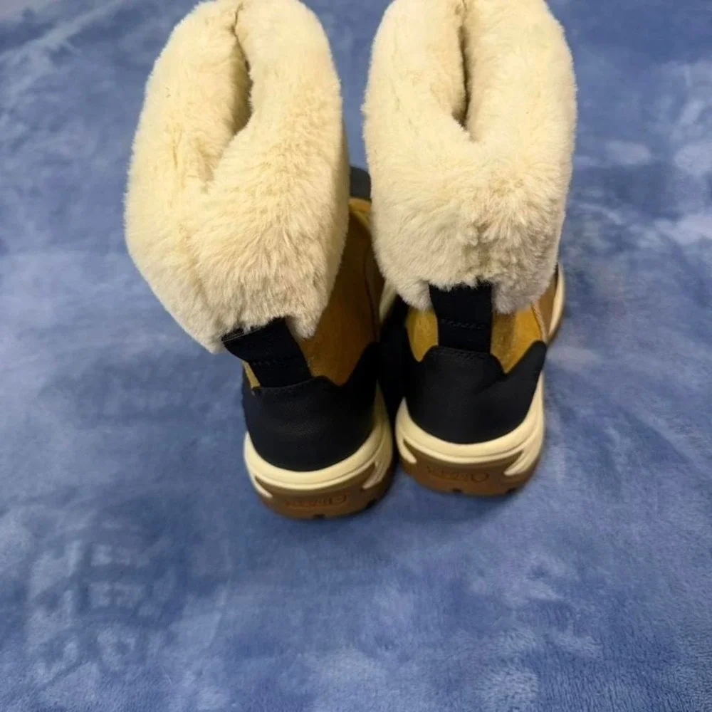 Timberland Adirondack II brown suede snow‎ boots women size 7.5